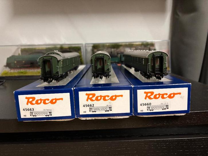 3 chariots DB avec éclairage intérieur, Hobby & Loisirs créatifs, Trains miniatures | HO, Comme neuf, Wagon, Roco, Enlèvement ou Envoi