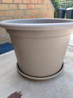 Grote plantenpot+3 langwerpige plantenbakken, Ophalen, Zo goed als nieuw, Kunststof, Tuin