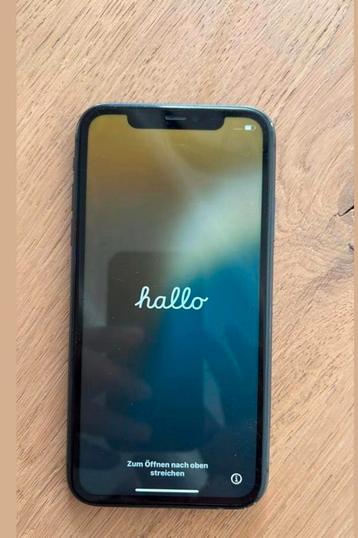 iPhone 11 64GB ZWART beschikbaar voor biedingen