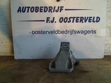 Support moteur d'un Audi A6, Enlèvement ou Envoi, 3 mois de garantie, Utilisé, Audi
