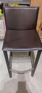 3 chaises haute de bar en cuir de couleur marron, Comme neuf, Cuir, Enlèvement ou Envoi