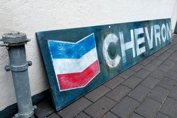 Chevron reclamebord xxl beschikbaar voor biedingen