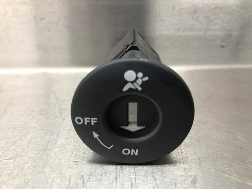 AIRBAGSLOT Nissan Tiida (C11X) (01-2007/12-2011) (211084), Auto-onderdelen, Overige Auto-onderdelen, Nissan, Gebruikt