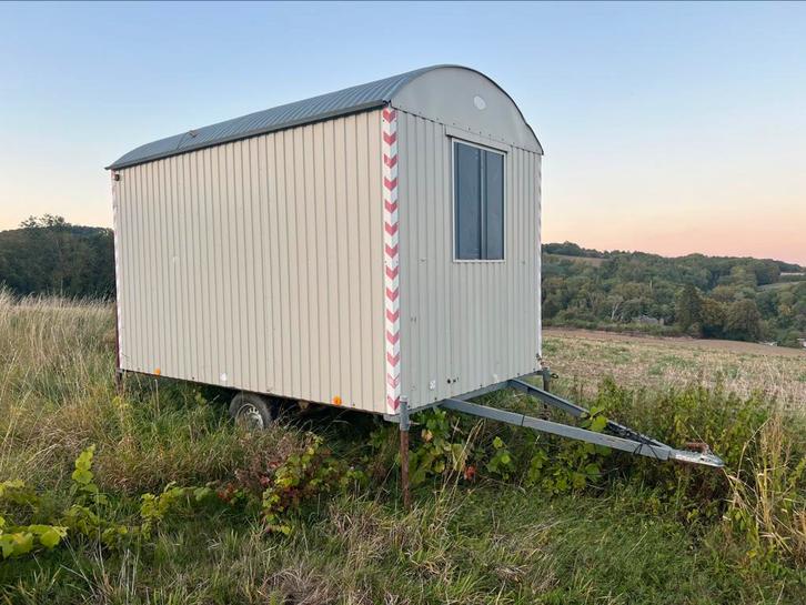 Roulotte de chantier à vendre – état impeccable, Doe-het-zelf en Bouw, Bouwketen en Schaftketen, Zo goed als nieuw, Ophalen of Verzenden