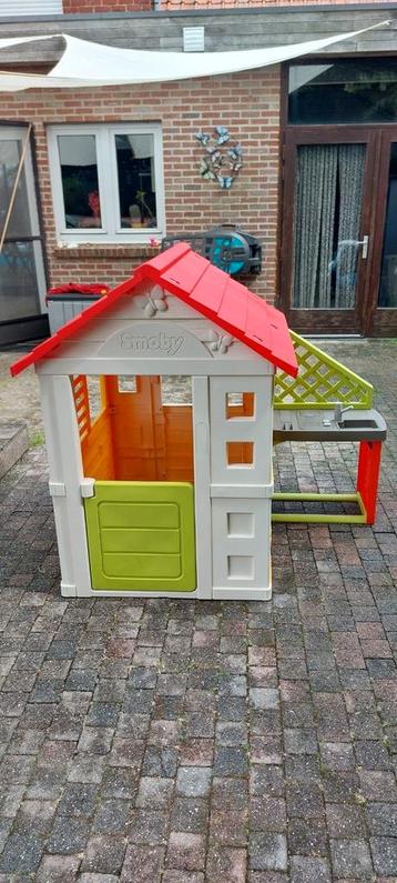 Smoby speelhuisje Jolie met buitenkeuken beschikbaar voor biedingen