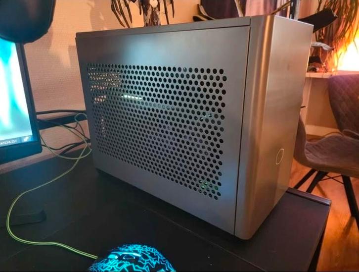 Gaming PC met RTX 3070 Ti, 16gb en 5600x cpu, Computers en Software, Desktop Pc's, Zo goed als nieuw, SSD, Gaming, Ophalen