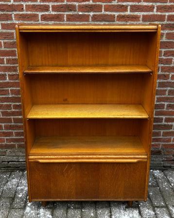 Pastoe boekenkast, Cees Braakman 1950s beschikbaar voor biedingen