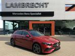 Mercedes-Benz A-CLASS 200 A 200 7G-DCT AMG Line* PANO* 360, Auto's, Automaat, Gebruikt, 4 cilinders, Alcantara