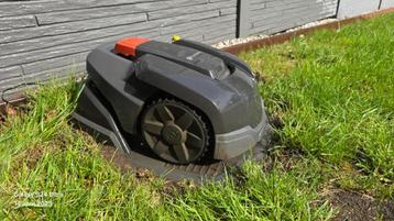 Robot Automower 105 Husqvarna, Enlèvement, Utilisé, Husqvarna, Fonction de mulching