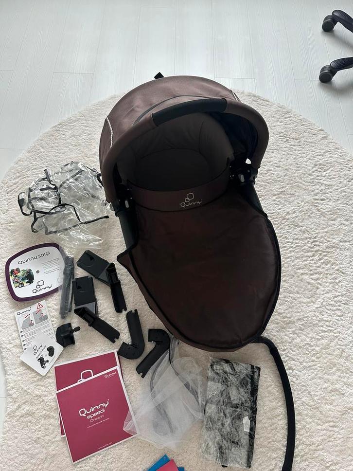 Quinny Speedi Combi Fast Brown, Kinderen en Baby's, Kinderwagens en Combinaties, Zo goed als nieuw, Combiwagen, Quinny, Luchtbanden