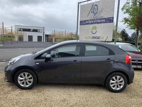 Kia Rio Lounge.. Caméra..GPS..Airco..GARANTIE 1 AN, Auto's, Kia, Bedrijf, Te koop, Rio, ABS, Achteruitrijcamera, Airbags, Airconditioning