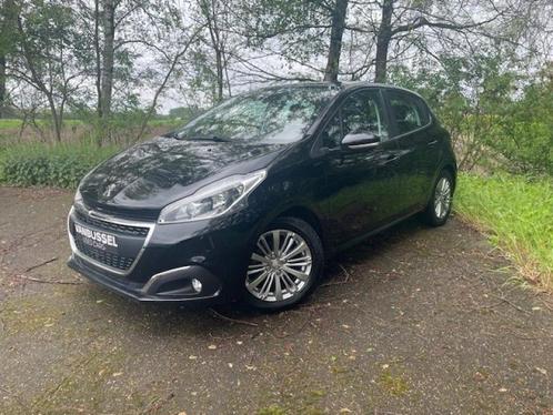 Peugeot 208 II Signature, Auto's, Peugeot, Bedrijf, Airbags, Airconditioning, Bluetooth, Cruise Control, Electronic Stability Program (ESP)