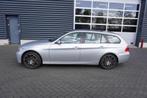 BMW 3 Serie Touring 330i / MOTORSCHADE, 5 places, Cuir, Break, Automatique