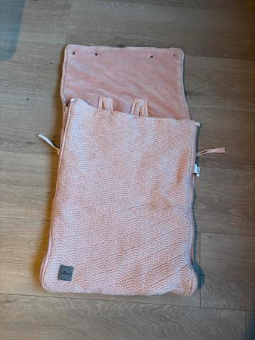 Voetenzak jollein beschikbaar voor biedingen