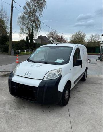 Citroën Nemo 2013 1.3 motoréacteur diesel 202 000 KM disponible aux enchères