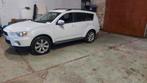 Mitsubishi outlander 7zit 4x4, Auto's, Mitsubishi, Euro 5, Outlander, Zwart, 4 cilinders