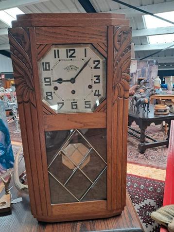 Vintage houten wandklok  beschikbaar voor biedingen