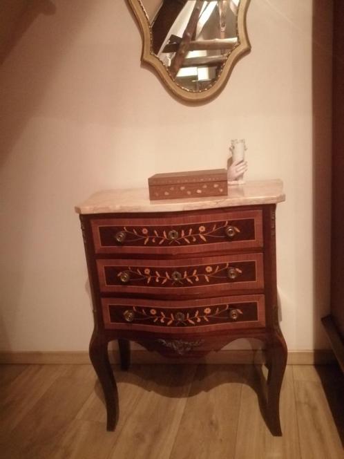 Commode antique, Antiek en Kunst, Antiek | Meubels | Kasten, Ophalen