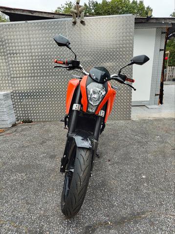 KTM Duke 125cc motor beschikbaar voor biedingen