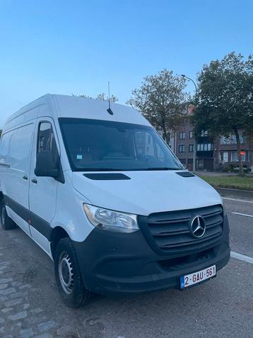 Bestelwagen TE HUUR beschikbaar voor biedingen