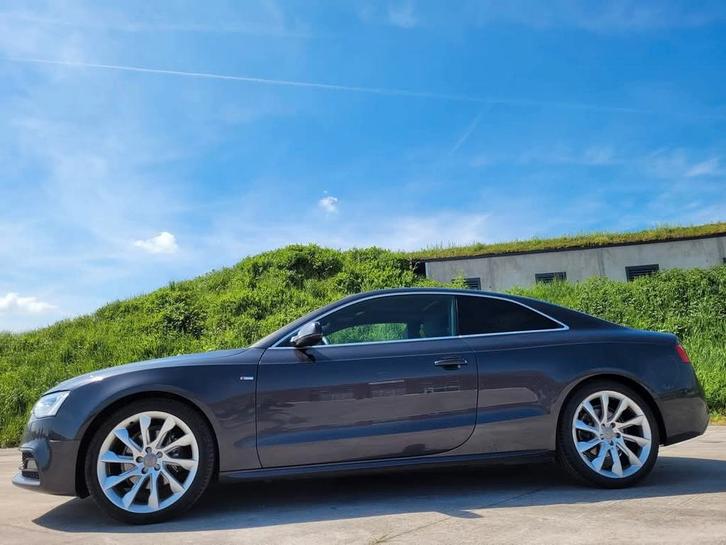 AUDI A5 3xline 1800tfsi 2013 95dkm, Auto's, Audi, Particulier, A5, Open dak, Benzine, Euro 5, 2 deurs, Automaat, Zwart, Zwart