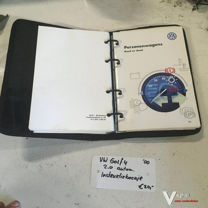 Vw Golf 4 2.0 Autom. 2000 Handleiding, Auto diversen, Handleidingen en Instructieboekjes, Ophalen of Verzenden