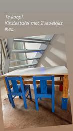 Houten kindertafel met 2 stoeltjes Ikea, Kinderen en Baby's, Ophalen, Zo goed als nieuw