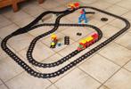 Groot Lot van 57 Vintage Duplo Treinsporen Met Treintjes, Ophalen of Verzenden, Duplo