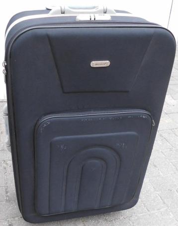 Reiskoffer Madison groot formaat op wieltjes. beschikbaar voor biedingen