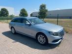 Mercedes E-Klasse Te koop, Auto's, Mercedes-Benz, Automaat, Achterwielaandrijving, Leder en Stof, USB