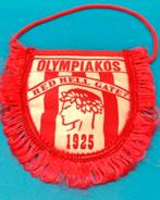 Olympiakos Piraeus 'red hell gate' prachtig vintage vaantje, Verzamelen, Sportartikelen en Voetbal, Ophalen of Verzenden, Zo goed als nieuw