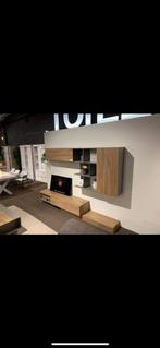 NIEUW Tv kast en kasten erboven, Ophalen