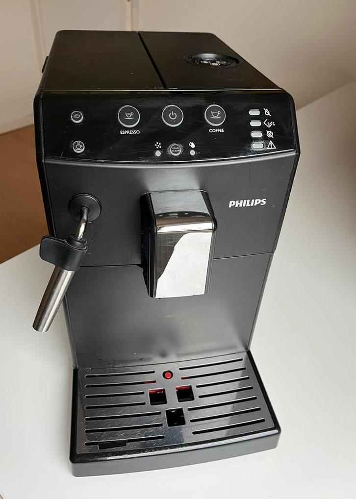 Espressomachine Philips HD8821, Elektronische apparatuur, Koffiezetapparaten, Zo goed als nieuw, Koffiebonen, Stoompijpje, Ophalen