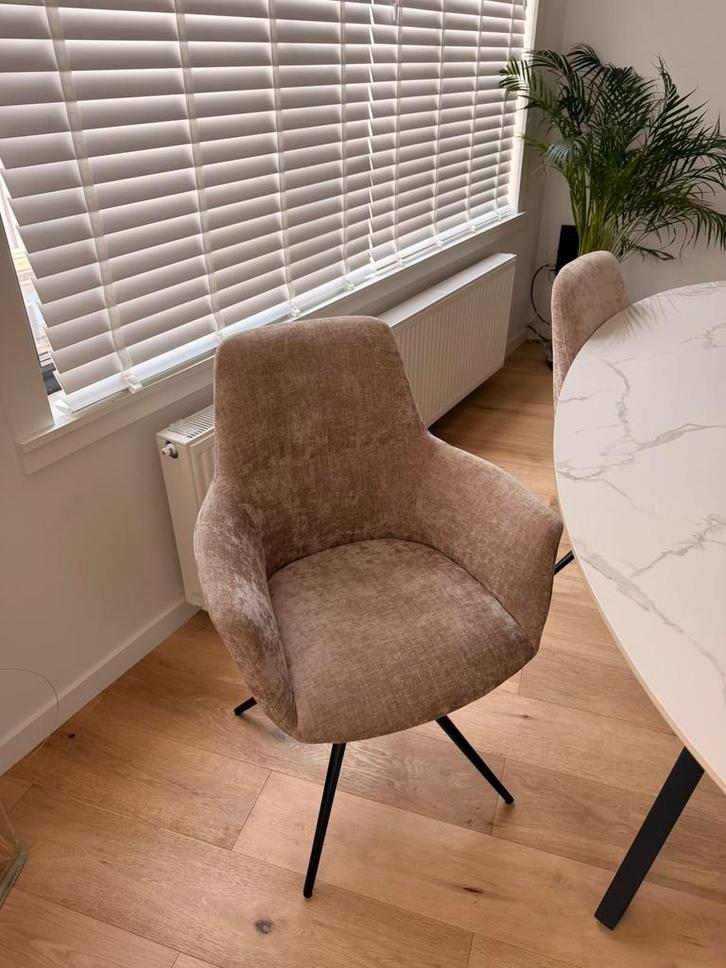 tafelstoelen (Beste zitvorm ooit), Huis en Inrichting, Stoelen, Zo goed als nieuw, Ophalen
