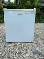Minifrigo Friac, Elektronische apparatuur, Vriezers en Diepvrieskisten, Ophalen, Gebruikt, Minder dan 85 cm, Minder dan 60 cm