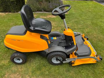 STIGA VILLA 13 HST/ 85 CM COMBI MAAIDEK ZITMAAIER beschikbaar voor biedingen