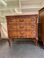 Antieke commode in massief hout, Antiek en Kunst, Antiek | Meubels | Kasten, Ophalen