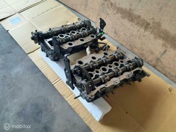 Cilinderkop 306dt Land Rover Discovery 4 Range Sport 3.0 beschikbaar voor biedingen