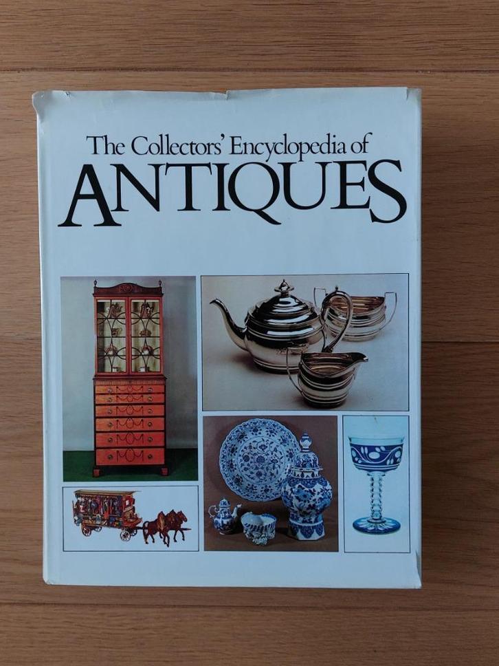 The Collectors' Encyclopedia of ANTIQUES, Antiek en Kunst, Antiek | Boeken en Manuscripten, Ophalen