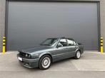 BMW E30 325i M-TECH 2 DELPHIN METALLIC, Auto's, Achterwielaandrijving, Zwart, Overige kleuren, Leder