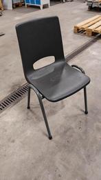 18 Kunststof Kuipstoelen (Antraciet) – Zo goed als nieuw, Ophalen, Overige kleuren, Kunststof Kuipstoelen, Zo goed als nieuw