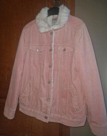 Roze jas met knoopsluiting van DenimCo maat M/L. beschikbaar voor biedingen