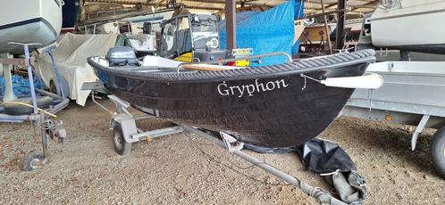 Motorsloep Amigo 430, Watersport en Boten, Sloepen, Zo goed als nieuw, Tot 10 pk, 3 tot 6 meter, Buitenboordmotor, Benzine, Polyester