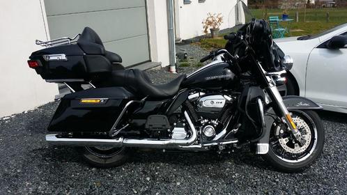 vend harley-davidson-street-glide-2019 noire, Motoren, Motoren | Harley-Davidson, Particulier, Toermotor, meer dan 35 kW, 2 cilinders
