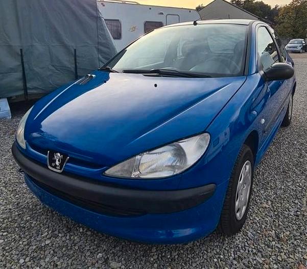 Peugeot 206/1.4 Benzine/GEKEURD VOOR VERKOOP, Auto's, Peugeot, Particulier, Bluetooth, Radio, USB, Benzine, Handgeschakeld, Ophalen