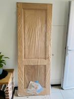 Porte en chene moluré, Enlèvement, Neuf