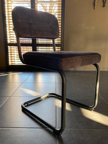 Buisframe stoelen - 8 stuks beschikbaar, Huis en Inrichting, Stoelen, Ophalen, Grijs