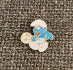 PIN - SMURF - DE SMURFEN - SCHTROUMPF - LES SCHTROUMPFS, Verzamelen, Verzenden, Gebruikt, Figuurtje, Speldje of Pin