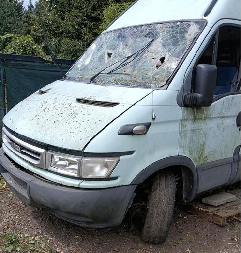 Iveco Daily 35S 2005 2,3 F1AE0481B*A 85kW voor onderdelen of, Auto's, Bestelwagens en Lichte vracht, Particulier, Iveco, Diesel