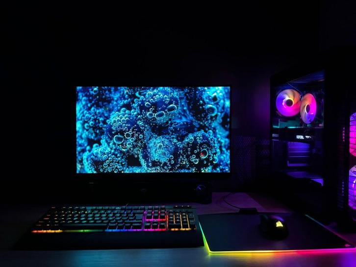 High-End Gaming Setup: RTX 3080, i7 12e Gen, RGB, Computers en Software, Desktop Pc's, Zo goed als nieuw, 4 Ghz of meer, SSD, 16 GB